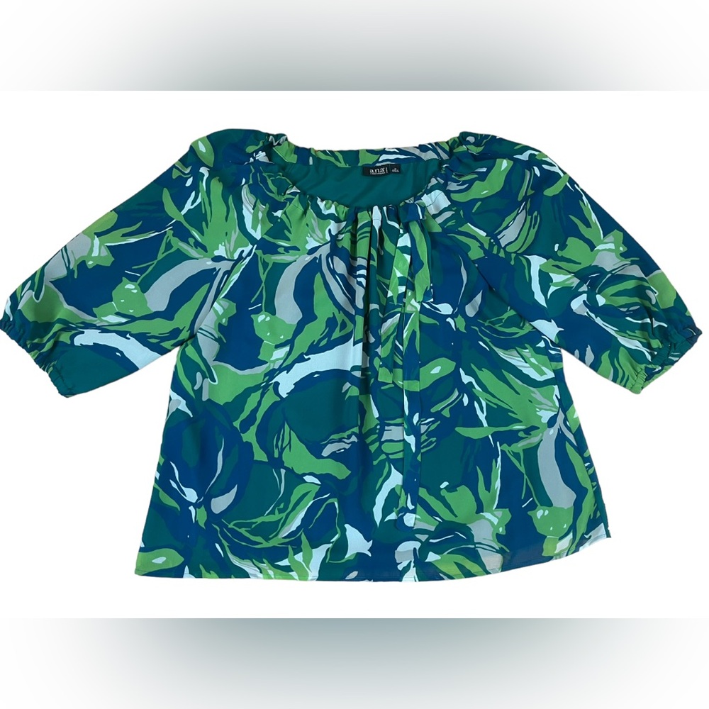 a.n.a. A New Approach Woman Size 1X Lined Green Floral Tie Scoop Neck Peasant